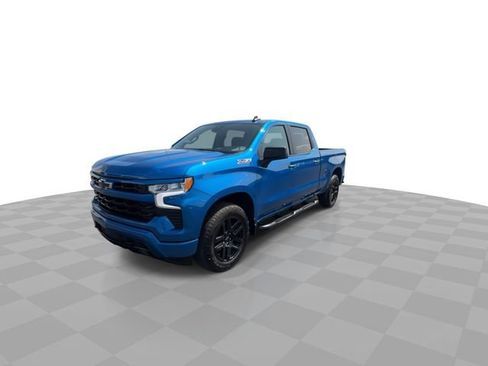 Certified 2023 Chevrolet Silverado 1500 RST w/ Z71 Off-Road Package AWD/4WD image 5