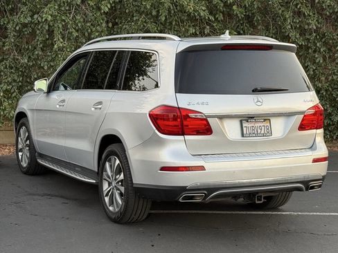 Used 2013 Mercedes-Benz GL 450 4MATIC image 5