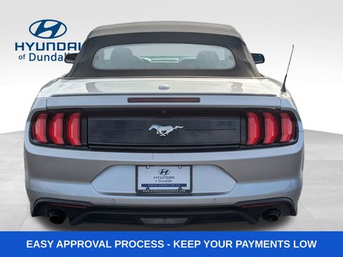 Used 2023 Ford Mustang Premium image 7