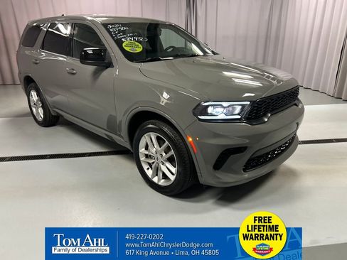 Used 2024 Dodge Durango GT image 1