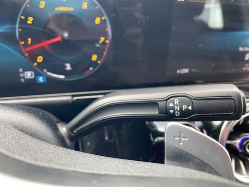 Used 2022 Mercedes-Benz GLA 250 4MATIC image 13