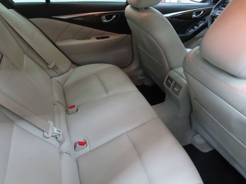 Used 2019 INFINITI Q50 Luxe w/ Essential Package (3.0T Luxe) image 24