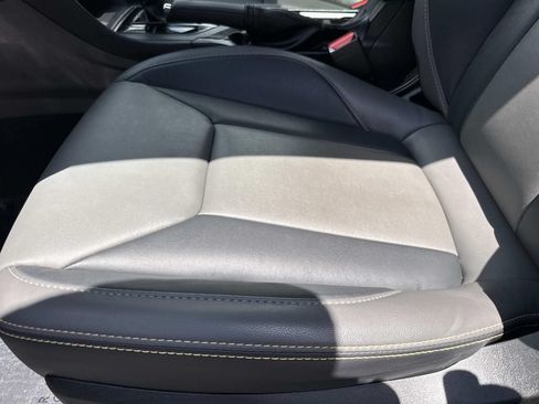 Used 2021 Subaru Crosstrek 2.5i Sport w/ Moonroof Package AWD/4WD image 25