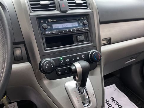 Used 2011 Honda CR-V LX image 18