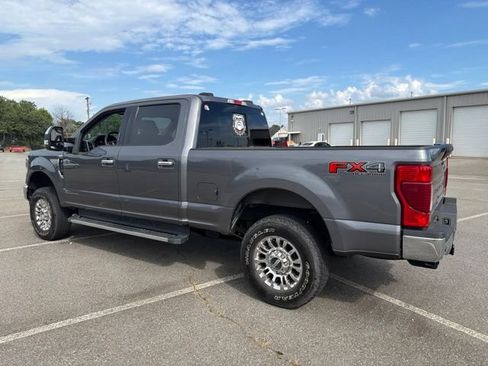 Used 2021 Ford F250 XLT w/ XLT Premium Package AWD/4WD image 5