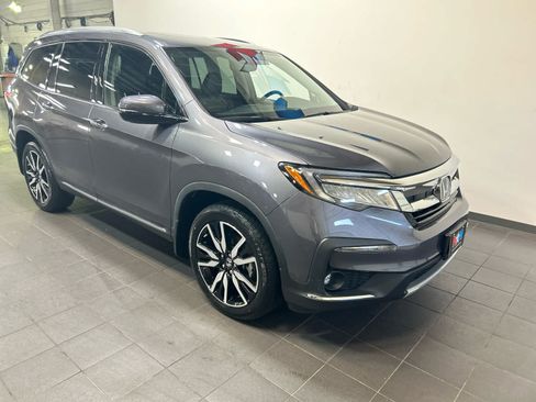 Used 2020 Honda Pilot Elite image 2