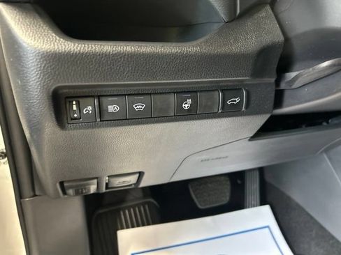 Used 2025 Toyota RAV4 XLE w/ Convenience Package AWD/4WD image 14