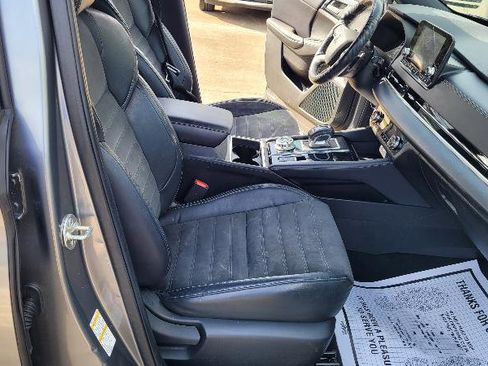 Used 2022 Mitsubishi Outlander SE image 11