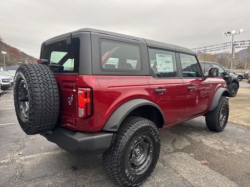 New 2025 Ford Bronco 4-Door w/ Sasquatch Package AWD/4WD image 4