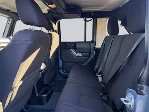 Used 2015 Jeep Wrangler Unlimited Sport w/ Quick Order Package 24S image 16