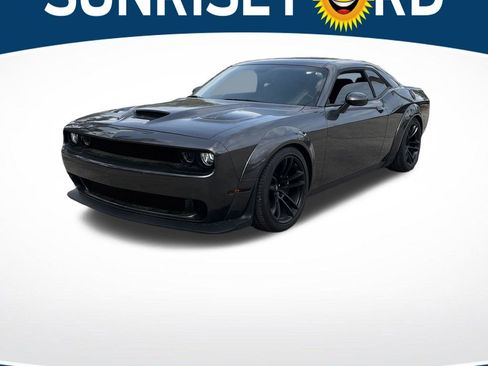 Used 2023 Dodge Challenger R/T Scat Pack image 1