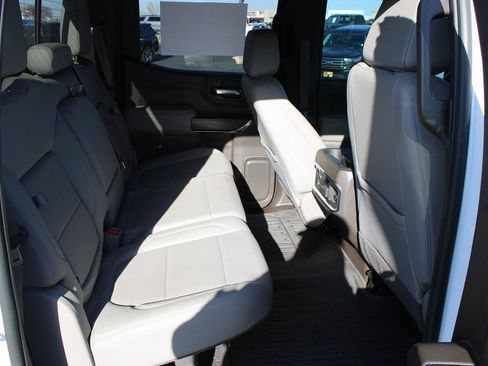 Used 2021 GMC Sierra 1500 SLT w/ SLT Premium Package AWD/4WD image 20
