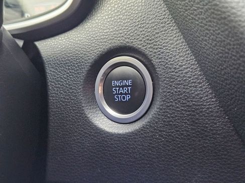 Used 2022 Toyota Corolla Hatchback image 17