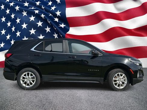 Used 2024 Chevrolet Equinox LT AWD/4WD image 4