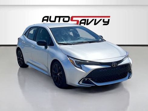 Used 2026 Toyota Corolla XSE FWD image 1