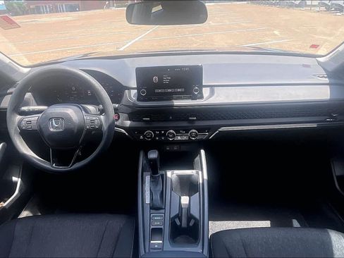 Used 2024 Honda Accord EX image 8