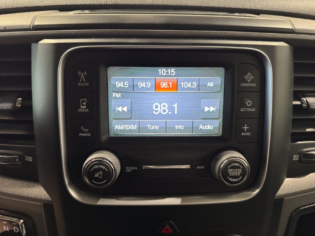 Used 2018 RAM 1500 Express w/ Express Value Package AWD/4WD image 3