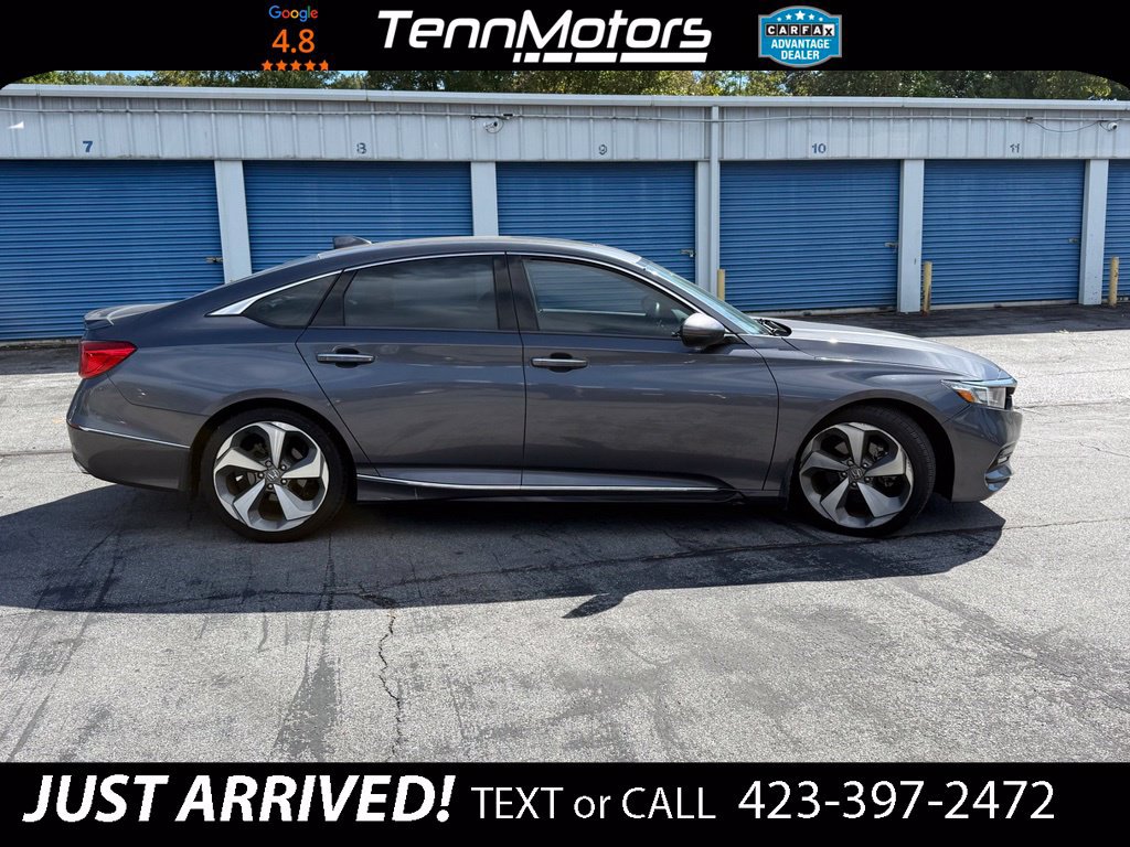 Used 2018 Honda Accord Touring image 4