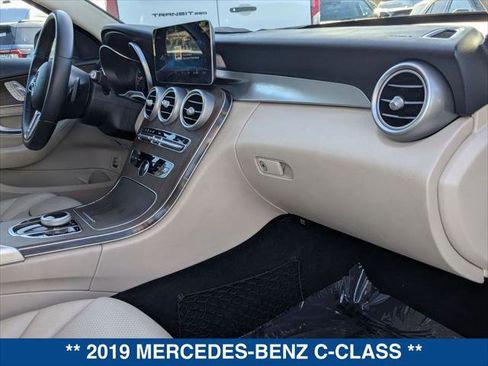 Used 2019 Mercedes-Benz C 300 Sedan image 22