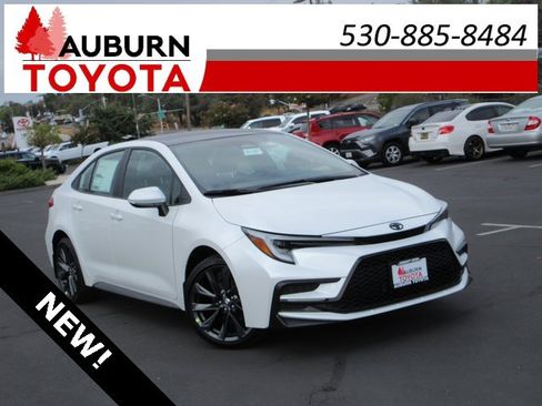 New 2025 Toyota Corolla SE image 1