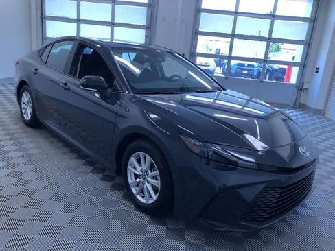 Used 2026 Toyota Camry LE FWD image 36