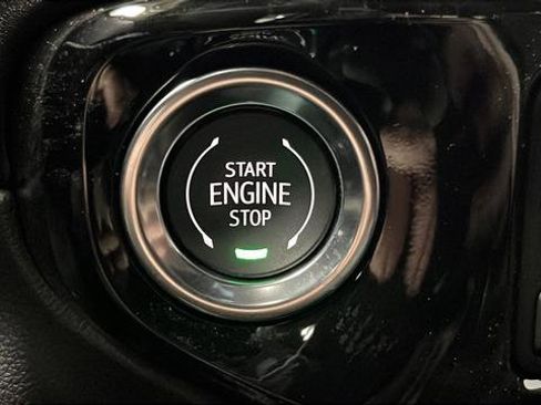 New 2026 Chevrolet Silverado 2500 ZR2 image 33