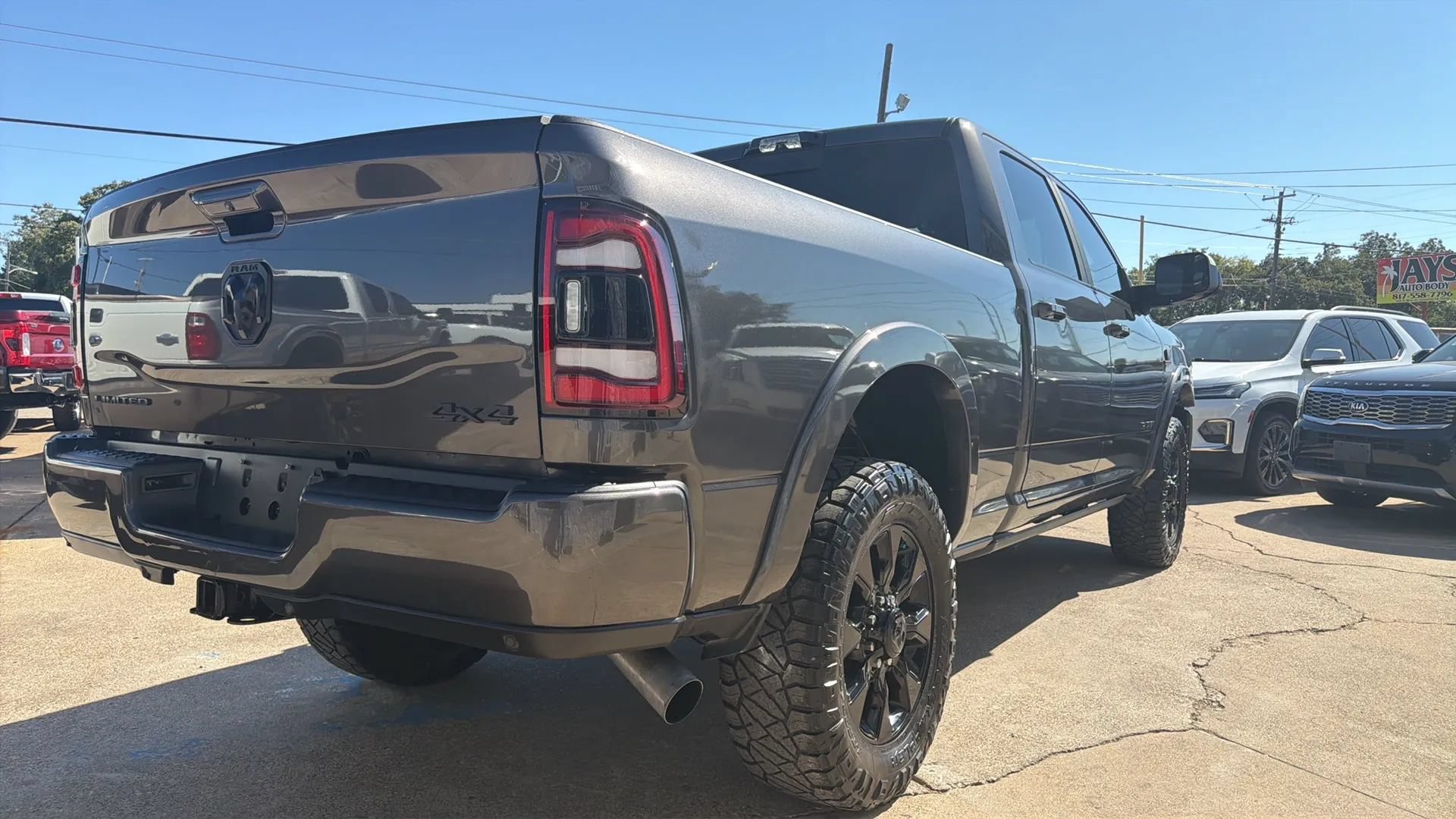 Used 2021 RAM 2500 Limited AWD/4WD image 3