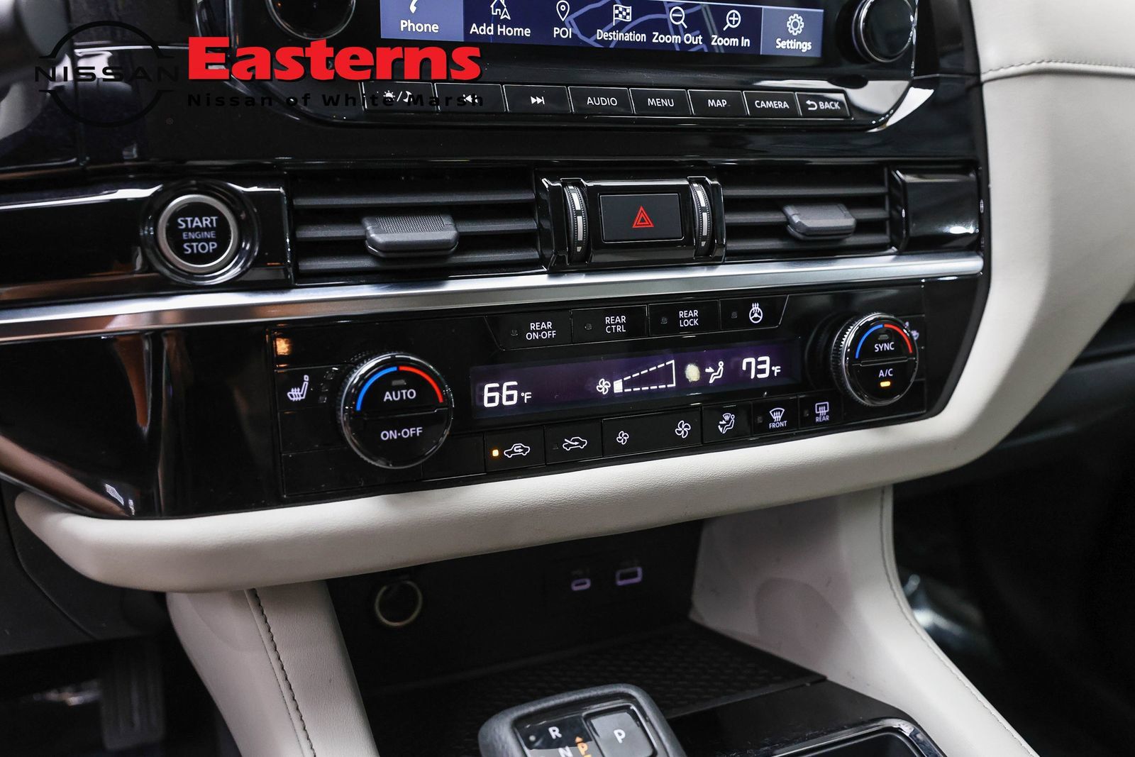 Used 2022 Nissan Pathfinder SL AWD/4WD image 19