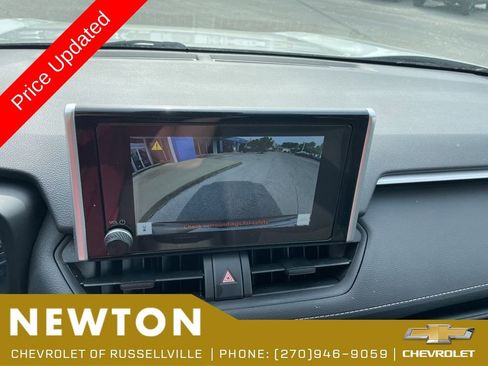 Used 2025 Toyota RAV4 LE FWD image 11