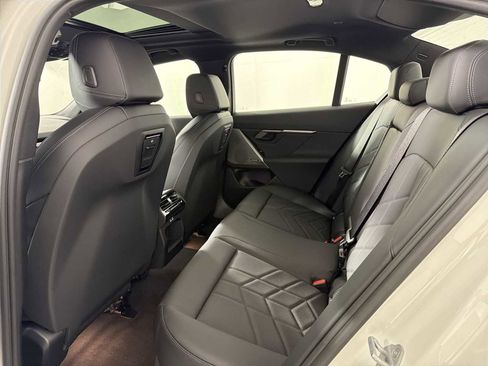 New 2026 BMW 530i xDrive w/ M Sport Package image 19