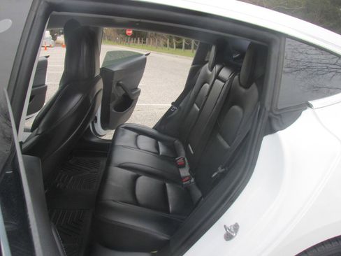 Used 2020 Tesla Model 3 image 69