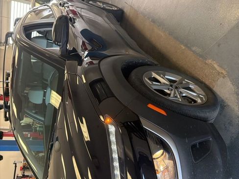 Used 2023 Hyundai Kona SEL w/ Convenience Package image 5