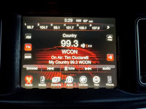 Used 2016 Dodge Charger SRT w/ Technology Group image 18