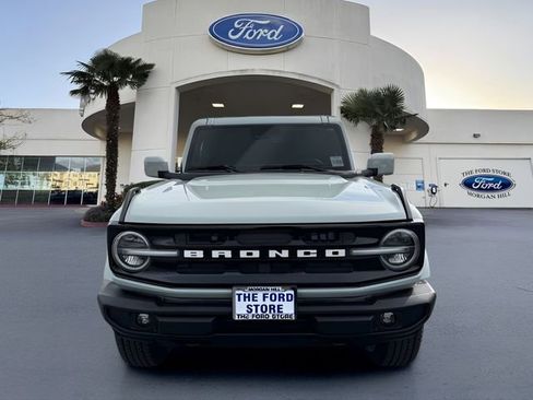 Certified 2023 Ford Bronco Outer Banks image 3