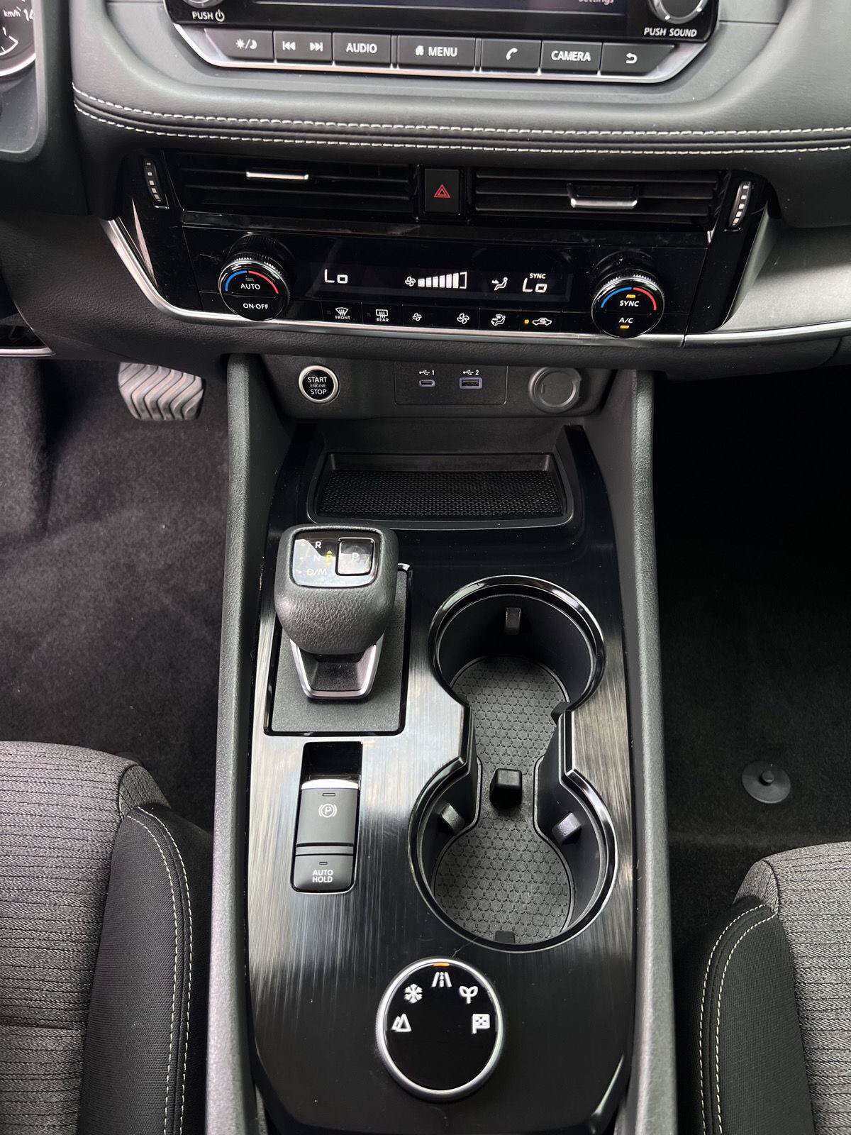 Used 2023 Nissan Rogue SV AWD/4WD image 7