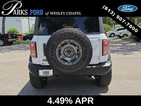 Used 2023 Ford Bronco Badlands AWD/4WD image 6