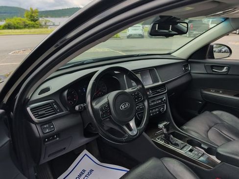 Used 2018 Kia Optima EX w/ Technology Package FWD image 10