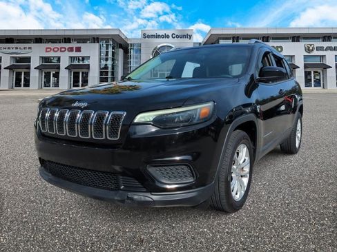Used 2020 Jeep Cherokee Latitude image 4