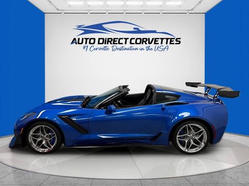 Used 2019 Chevrolet Corvette ZR1 RWD image 5