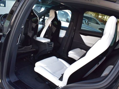 Used 2016 Tesla Model X 75D image 20
