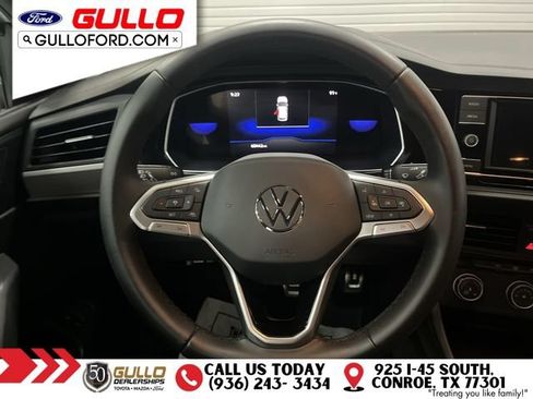 Used 2023 Volkswagen Jetta Sport FWD image 13
