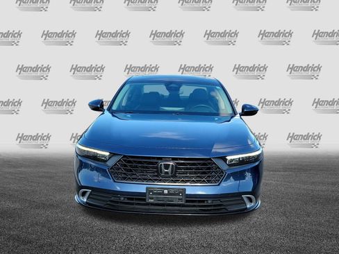 Used 2023 Honda Accord Touring image 9