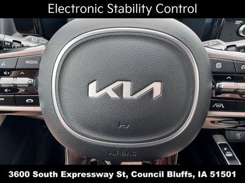 Used 2023 Kia Sorento SX FWD image 25