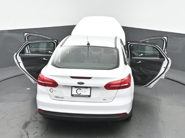 Used 2017 Ford Focus SE FWD image 60