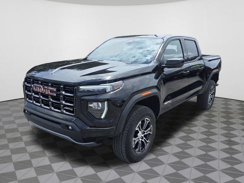 Used 2023 GMC Canyon AT4 AWD/4WD image 2