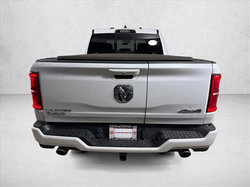 Used 2025 RAM 1500 Limited AWD/4WD image 6