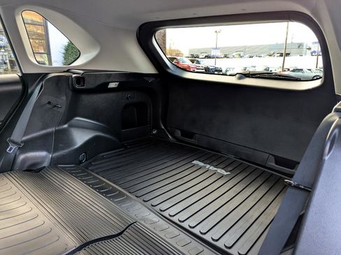 Used 2019 Toyota RAV4 XLE w/ Convenience Package image 50