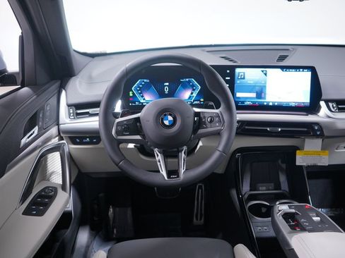 New 2026 BMW X2 xDrive28i image 11