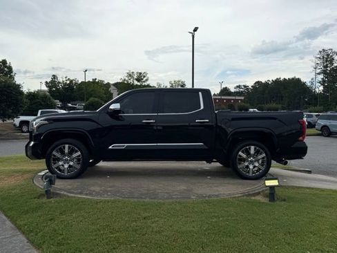 Used 2024 Toyota Tundra Capstone AWD/4WD image 4