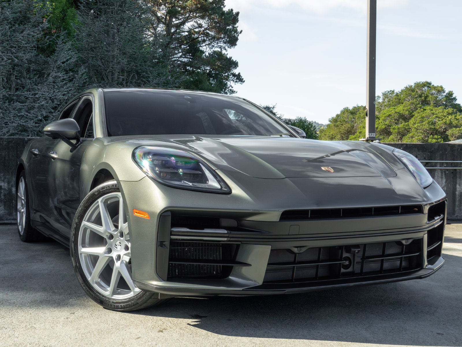 Certified 2024 Porsche Panamera image 9